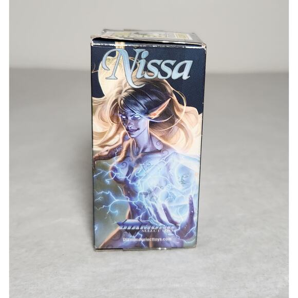 Grimm Fairy Tales Minimates Nissa Limited Edition SDCC International Exclusive - Picture 3 of 7